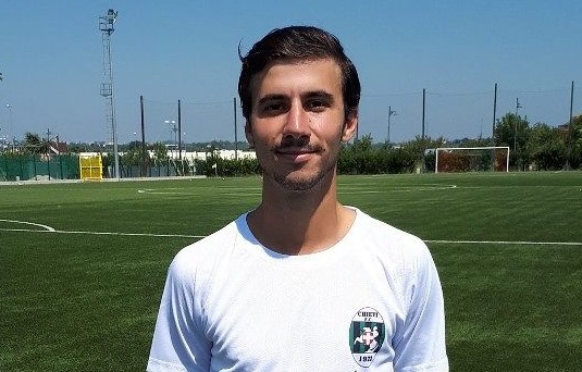 lorenzo farindolini divisa allenamento chieti fc